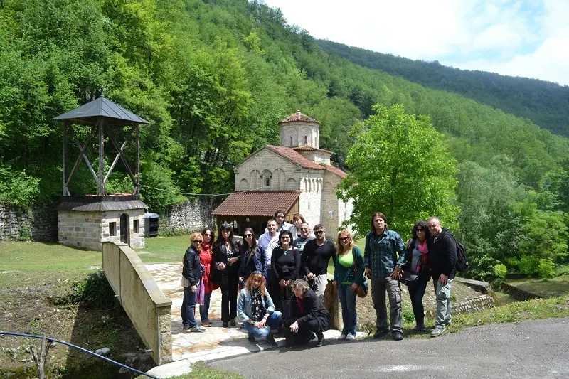 Fotografija — Rođen je novi web magazin „Umetnički pres karavan"